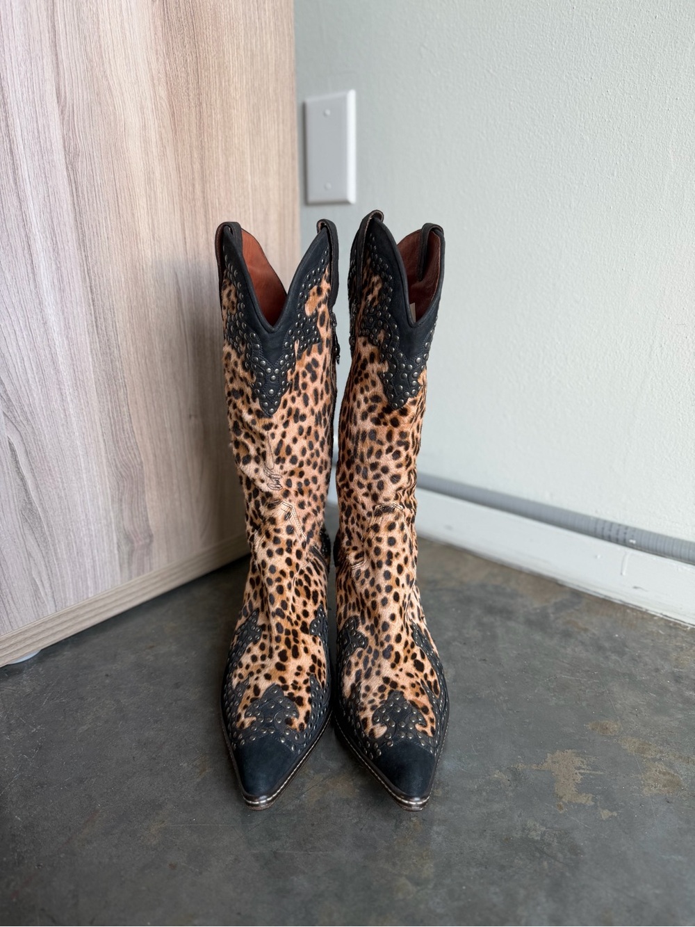 Rare Donald J. Pliner Leopard Print Western Couture Cowboy Boots - Picture 3 of 6